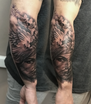 Part of full sleeve pro